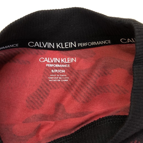 Calvin Klein Lightweight Running Top-NWT! - Picture 5 of 6